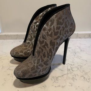 😍 Brian Atwood Leopard Print BOOTIES